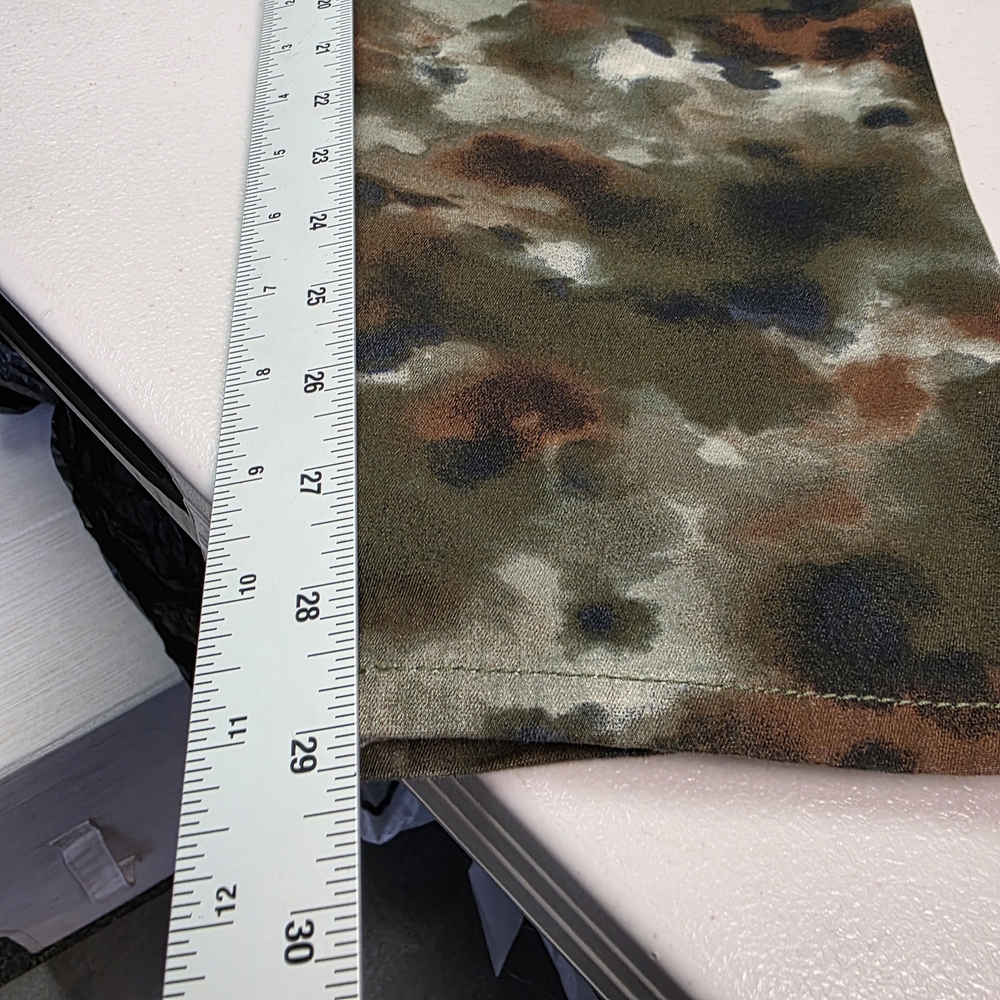 Levi's Camo 80s Mom‎ Jean Watercolor Print Pants Women's Size 31X30 - Picture 7 of 8